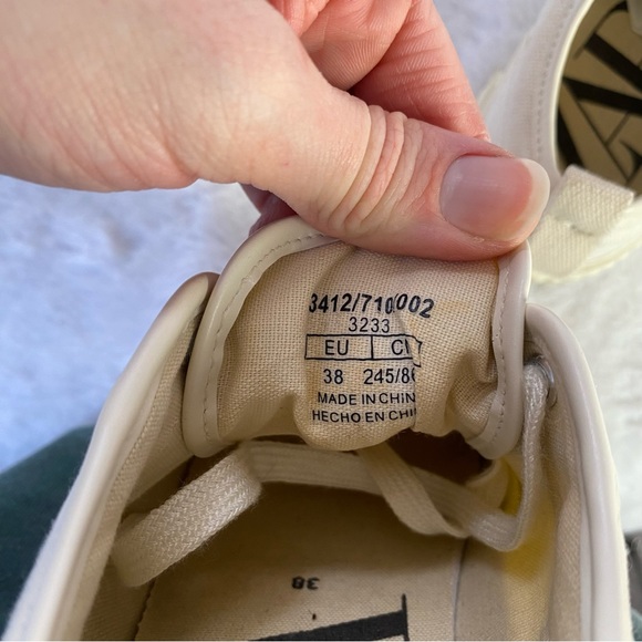 Zara Off White Canvas Aesthetic Sneakers - Picture 8 of 8